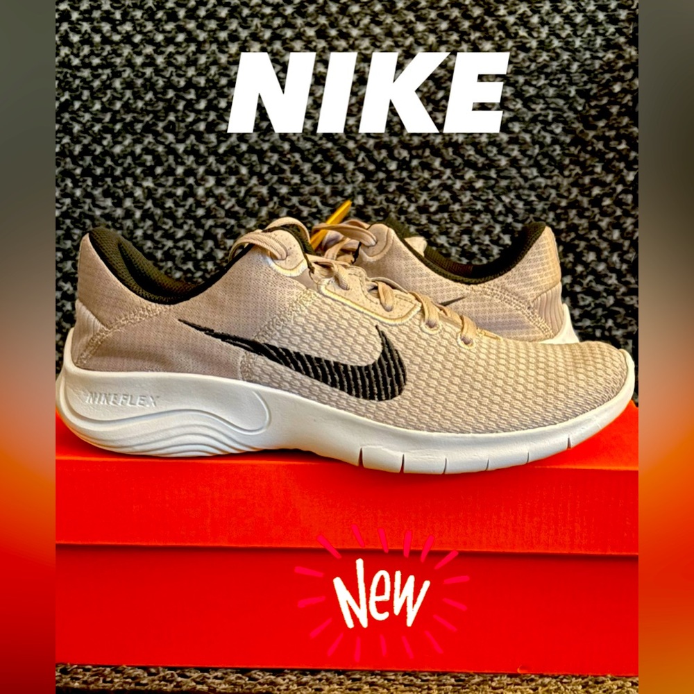 Nike sneakers size 8